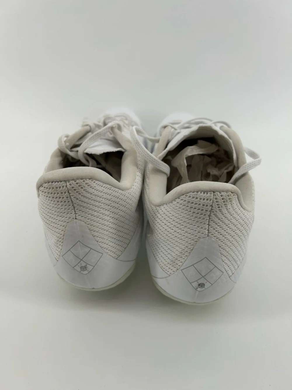 Under Armour White Low-Top Football Cleats Blur Smoke